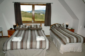 Loch Dubh Bed and Breakfast Family Room - beds and window